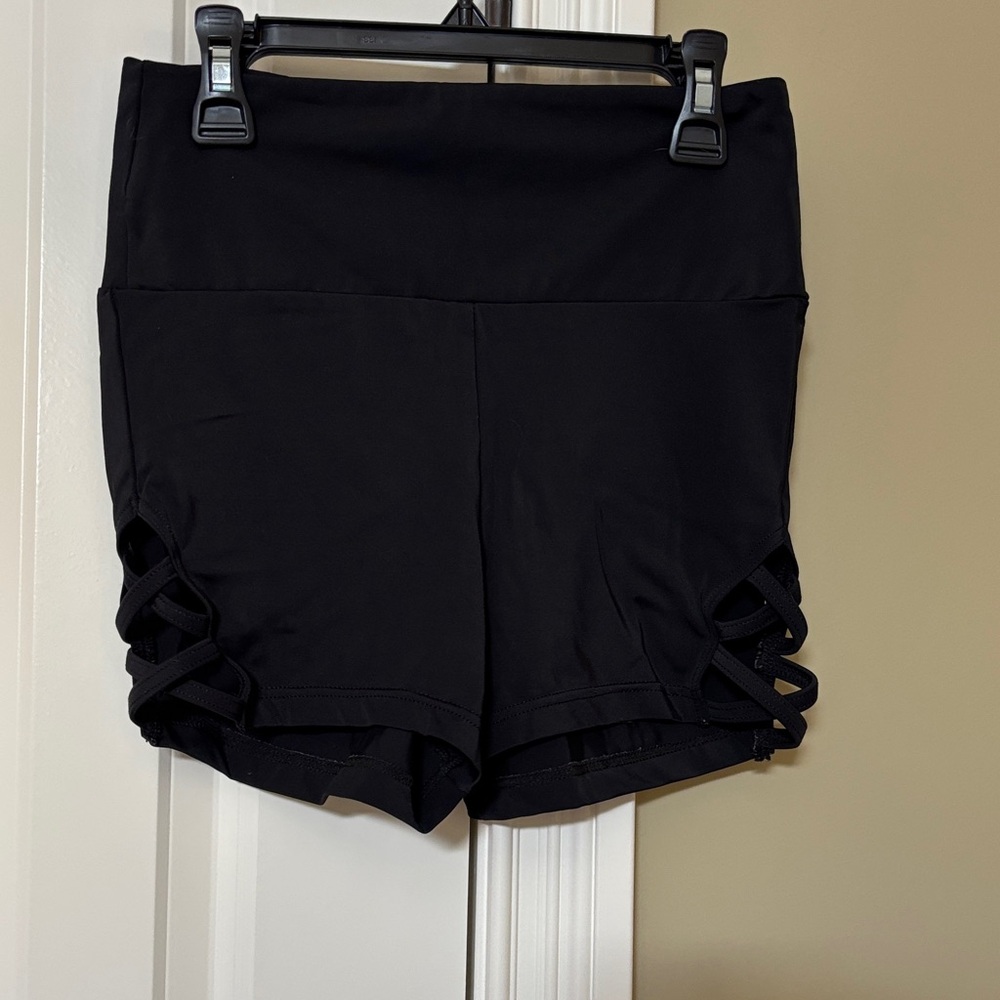 Women's Black High-Waist Active Shorts with Side Lattice